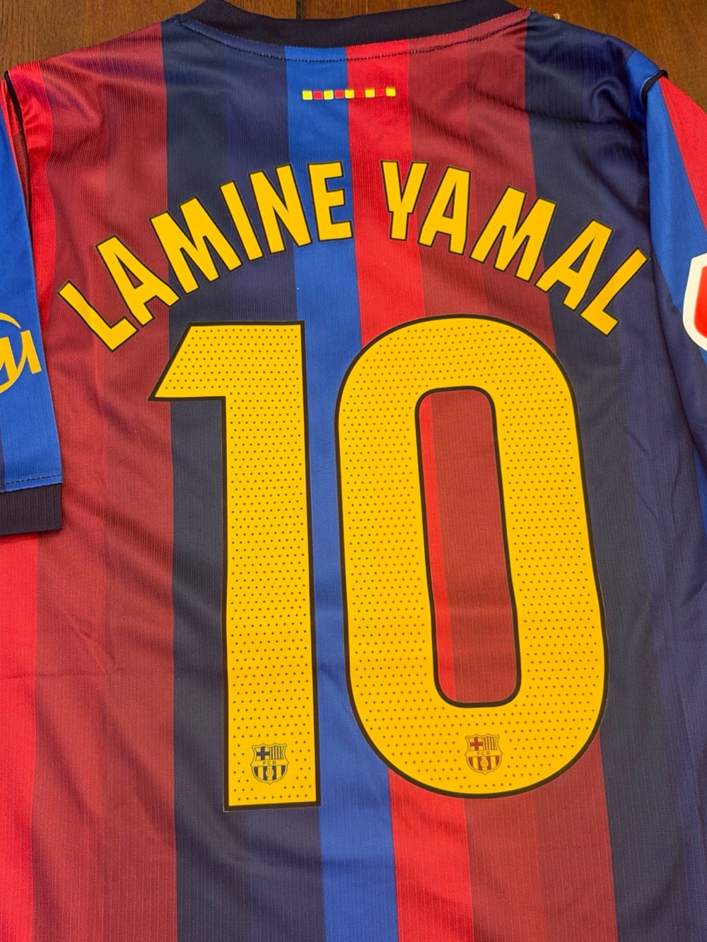 2026/27Barcelona Home Jersey Lamine Yamal #10 Size fits Medium
